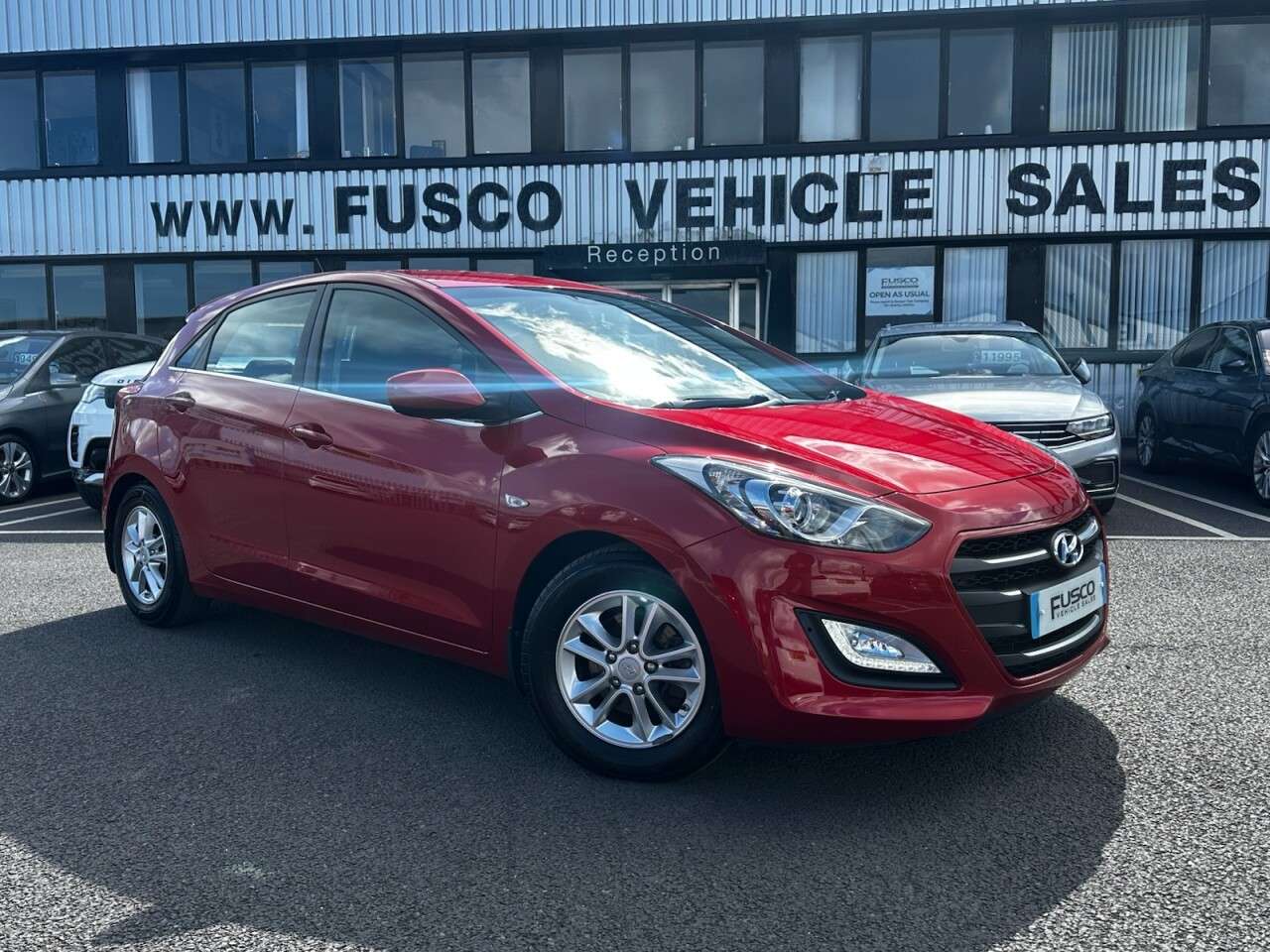 A 2016 HYUNDAI I30 1.6 CRDi Blue Drive SE Hatchback 5dr Diesel Manual Euro 6 (s/s) (110 ps) GO A 2016 HYUNDAI I30 1.6 CRDi Blue Drive SE Hatchback 5dr Diesel Manual Euro 6 (s/s) (110 ps) GO