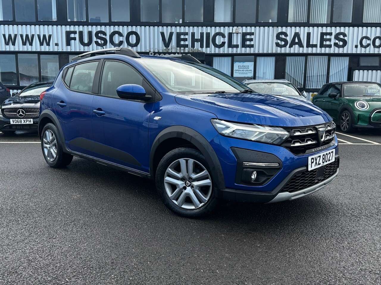 A 2021 DACIA SANDERO STEPWAY 1.0 TCe Comfort Hatchback 5dr Petrol Manual Euro 6 (s/s) (90 ps) REVERSING A 2021 DACIA SANDERO STEPWAY 1.0 TCe Comfort Hatchback 5dr Petrol Manual Euro 6 (s/s) (90 ps) REVERSING
