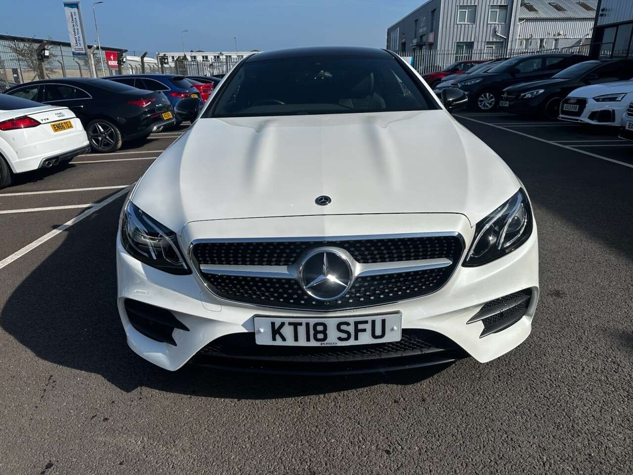 A 2018 MERCEDES-BENZ E-CLASS 2.0 E220d AMG Line Coupe 2dr Diesel G-Tronic+ Euro 6 (s/s) (194 ps) ALCANTA A 2018 MERCEDES-BENZ E-CLASS 2.0 E220d AMG Line Coupe 2dr Diesel G-Tronic+ Euro 6 (s/s) (194 ps) ALCANTA
