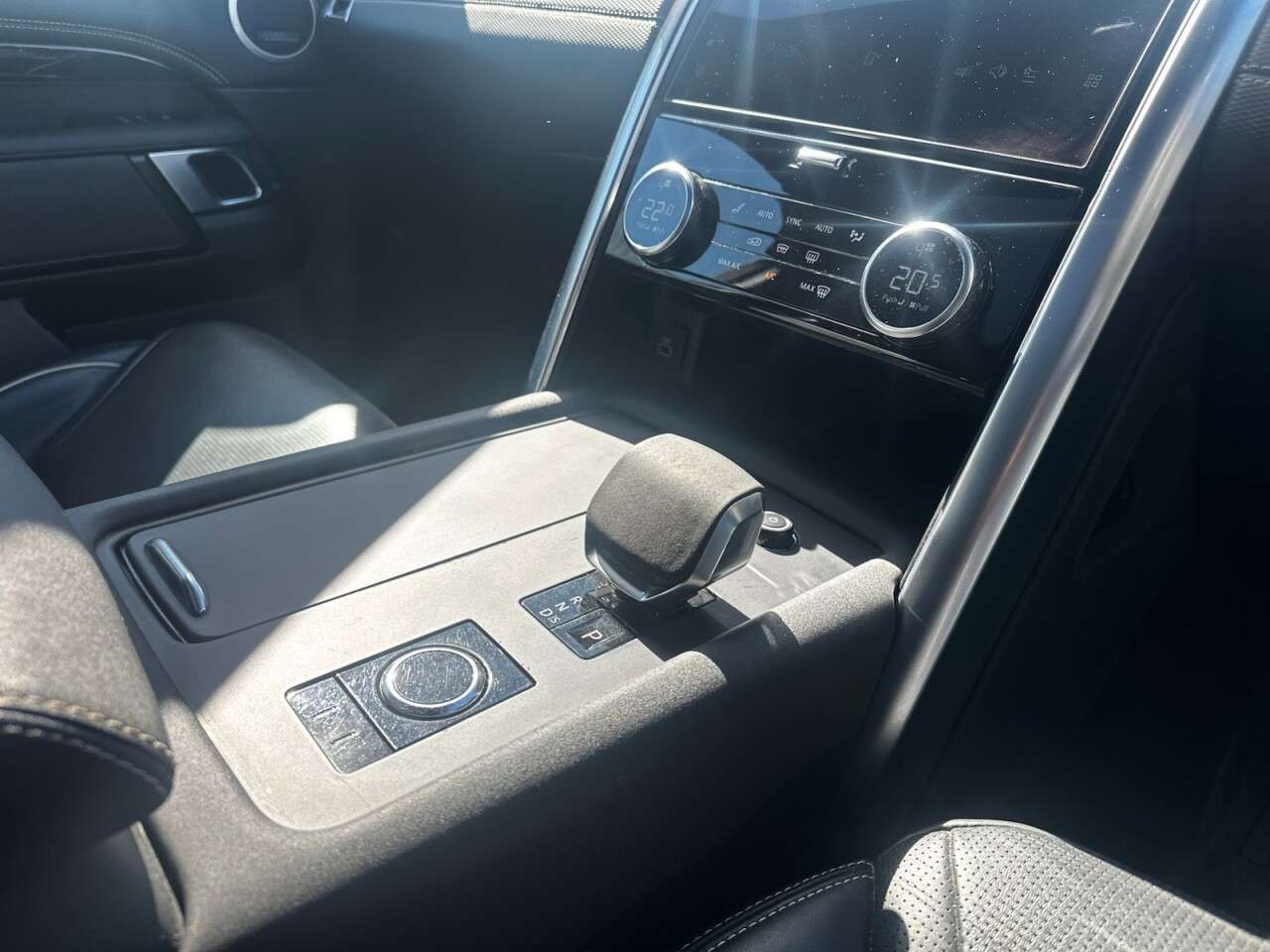 2021 LAND ROVER DISCOVERY 2021 LAND ROVER DISCOVERY