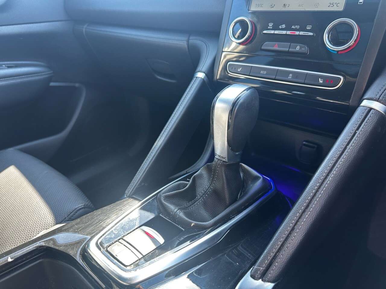 2019 RENAULT KOLEOS 2019 RENAULT KOLEOS