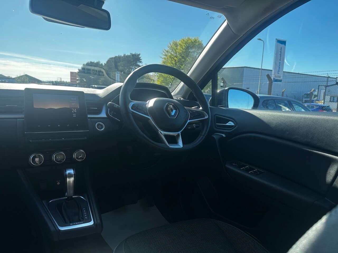 2022 RENAULT CAPTUR 2022 RENAULT CAPTUR