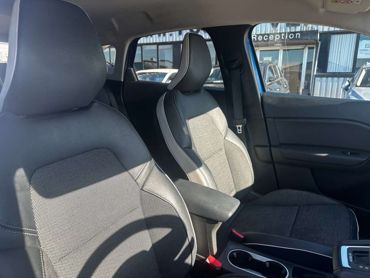 2022 RENAULT CAPTUR 2022 RENAULT CAPTUR