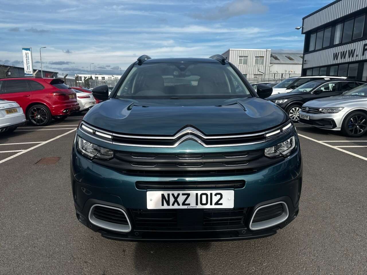 A 2019 CITROEN C5 AIRCROSS 1.2 PureTech Flair SUV 5dr Petrol Manual Euro 6 (s/s) (130 ps) REVERSING CA A 2019 CITROEN C5 AIRCROSS 1.2 PureTech Flair SUV 5dr Petrol Manual Euro 6 (s/s) (130 ps) REVERSING CA
