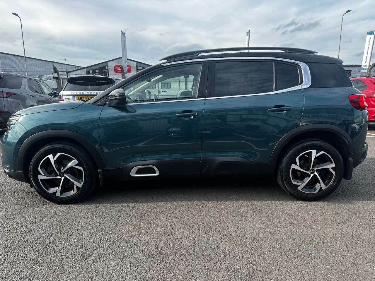 A 2019 CITROEN C5 AIRCROSS 1.2 PureTech Flair SUV 5dr Petrol Manual Euro 6 (s/s) (130 ps) REVERSING CA A 2019 CITROEN C5 AIRCROSS 1.2 PureTech Flair SUV 5dr Petrol Manual Euro 6 (s/s) (130 ps) REVERSING CA