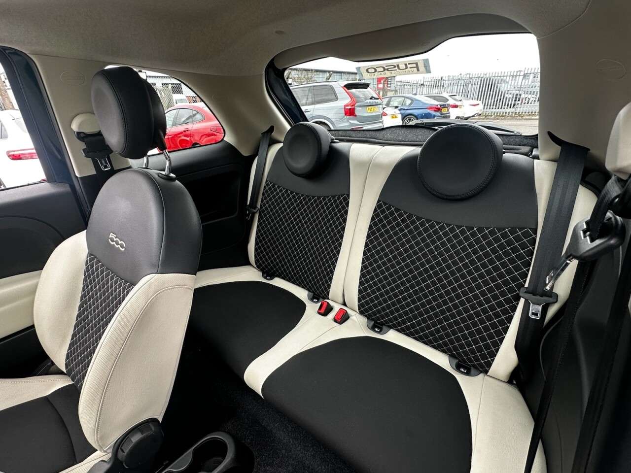 2022 FIAT 500 2022 FIAT 500