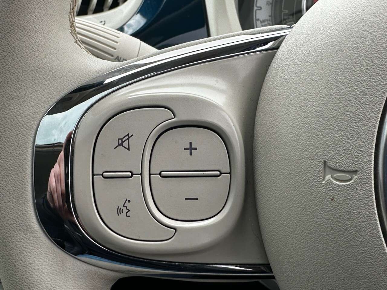 2022 FIAT 500 2022 FIAT 500