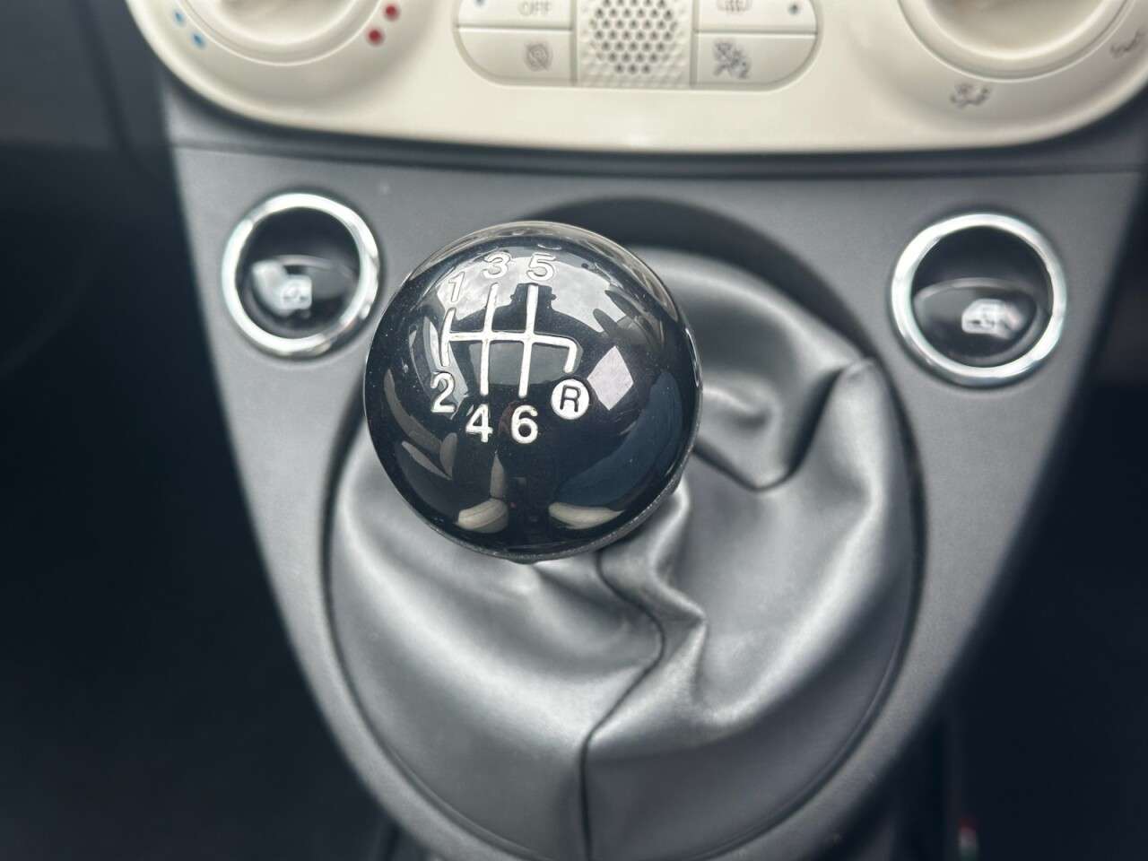 2022 FIAT 500 2022 FIAT 500