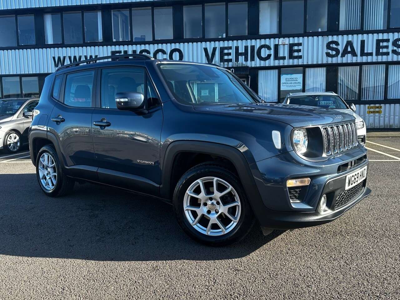 A 2020 JEEP RENEGADE 1.0 GSE T3 Longitude SUV 5dr Petrol Manual Euro 6 (s/s) (120 ps) GOOD SERVI A 2020 JEEP RENEGADE 1.0 GSE T3 Longitude SUV 5dr Petrol Manual Euro 6 (s/s) (120 ps) GOOD SERVI