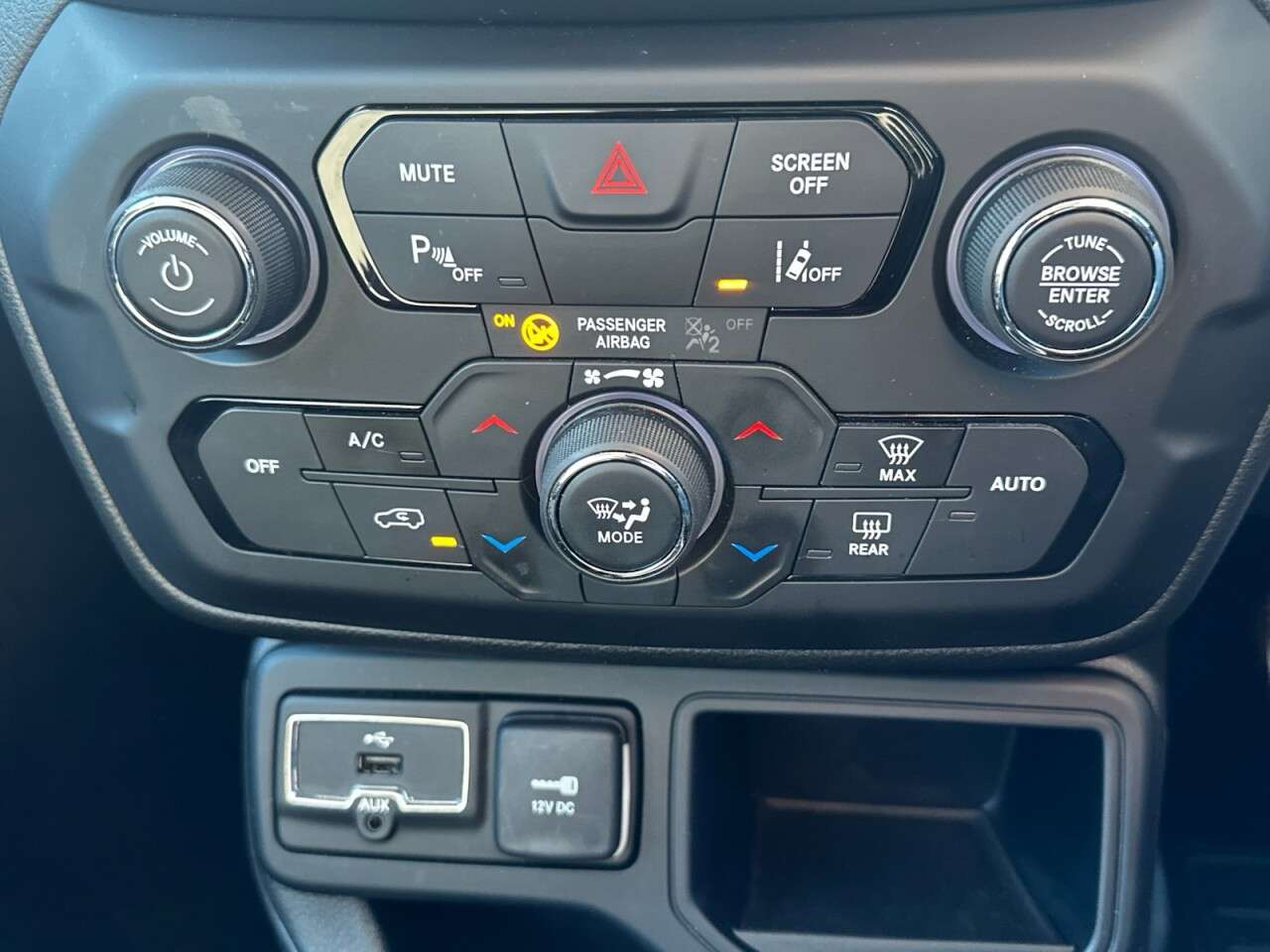 2020 JEEP RENEGADE 2020 JEEP RENEGADE