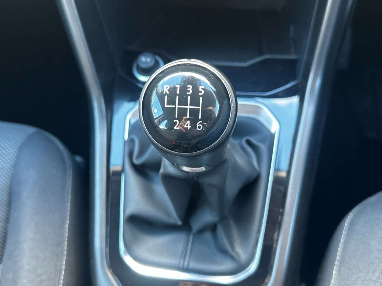 2018 VOLKSWAGEN T-ROC 2018 VOLKSWAGEN T-ROC