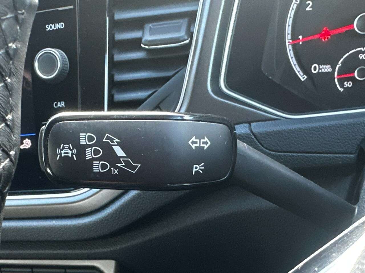 2018 VOLKSWAGEN T-ROC 2018 VOLKSWAGEN T-ROC