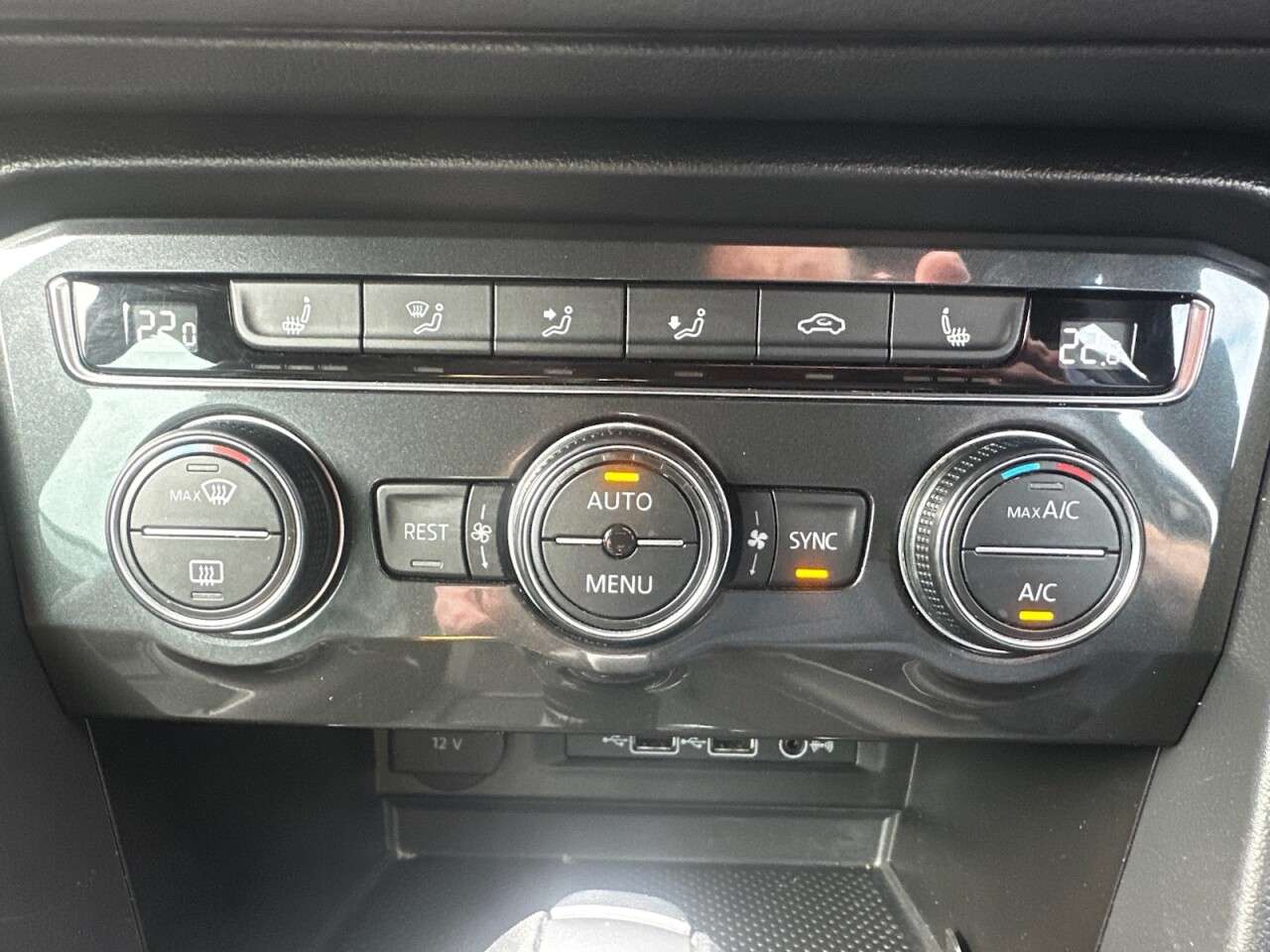 2020 VOLKSWAGEN TIGUAN 2020 VOLKSWAGEN TIGUAN