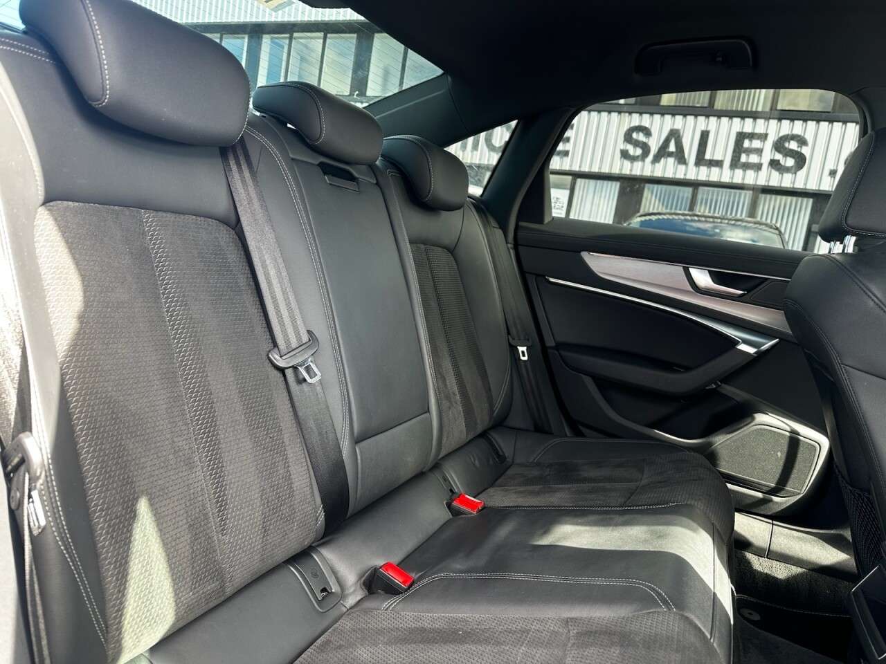 2021 AUDI A6 2021 AUDI A6