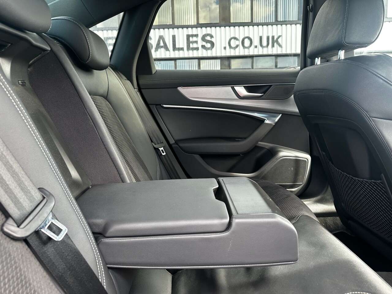 2021 AUDI A6 2021 AUDI A6