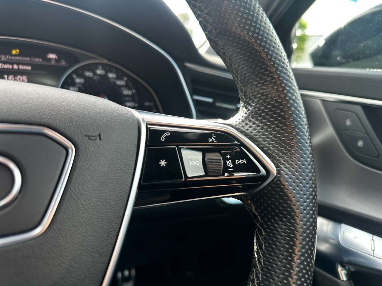 2021 AUDI A6 2021 AUDI A6