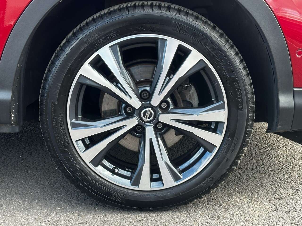 A 2019 NISSAN QASHQAI 1.3 DIG-T N-Connecta SUV 5dr Petrol Manual Euro 6 (s/s) (140 ps) GOOD SERVI A 2019 NISSAN QASHQAI 1.3 DIG-T N-Connecta SUV 5dr Petrol Manual Euro 6 (s/s) (140 ps) GOOD SERVI
