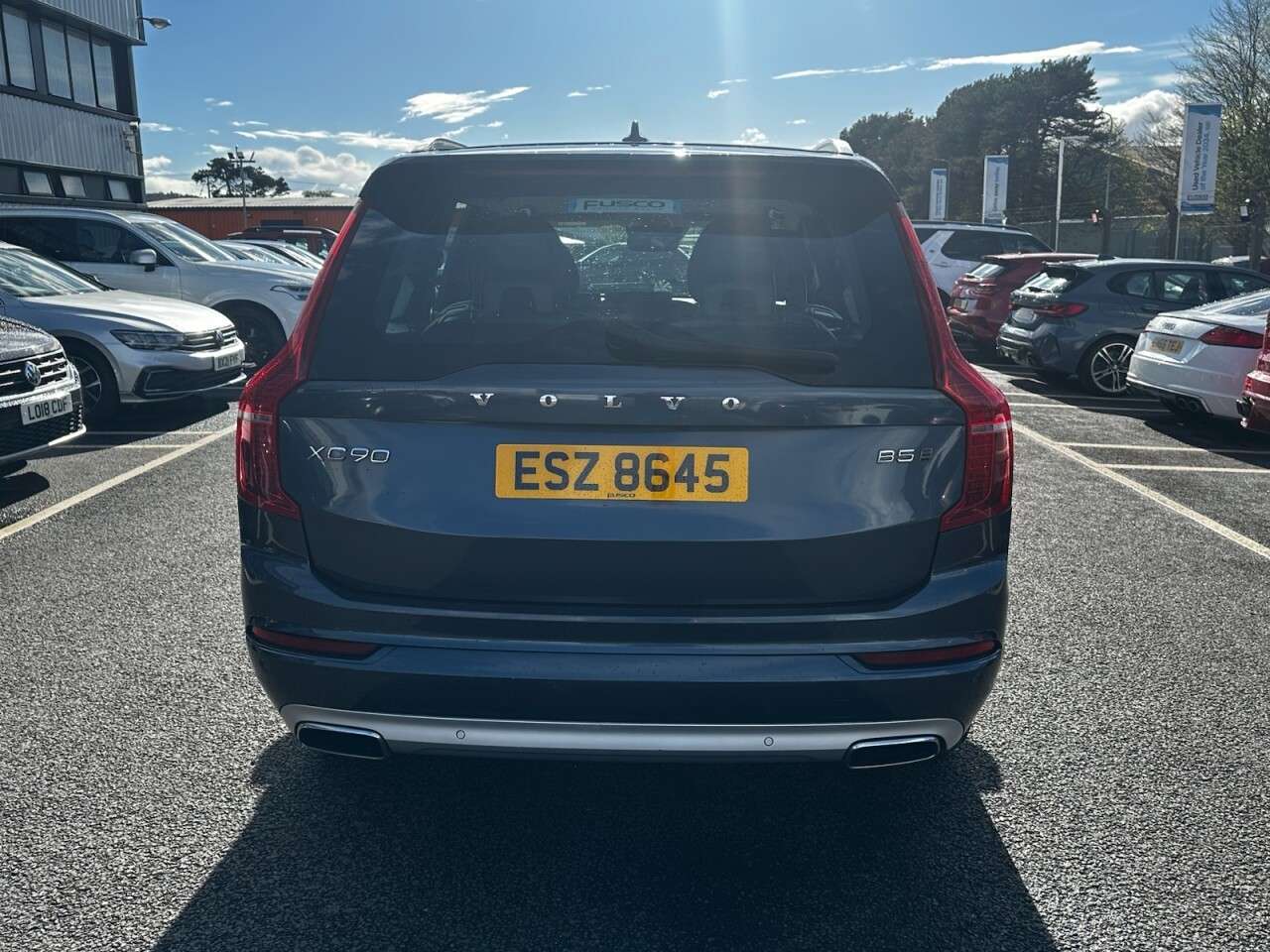 2021 VOLVO XC90 2021 VOLVO XC90