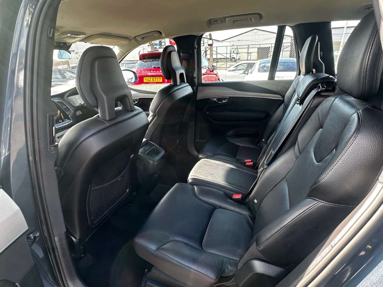 2021 VOLVO XC90 2021 VOLVO XC90