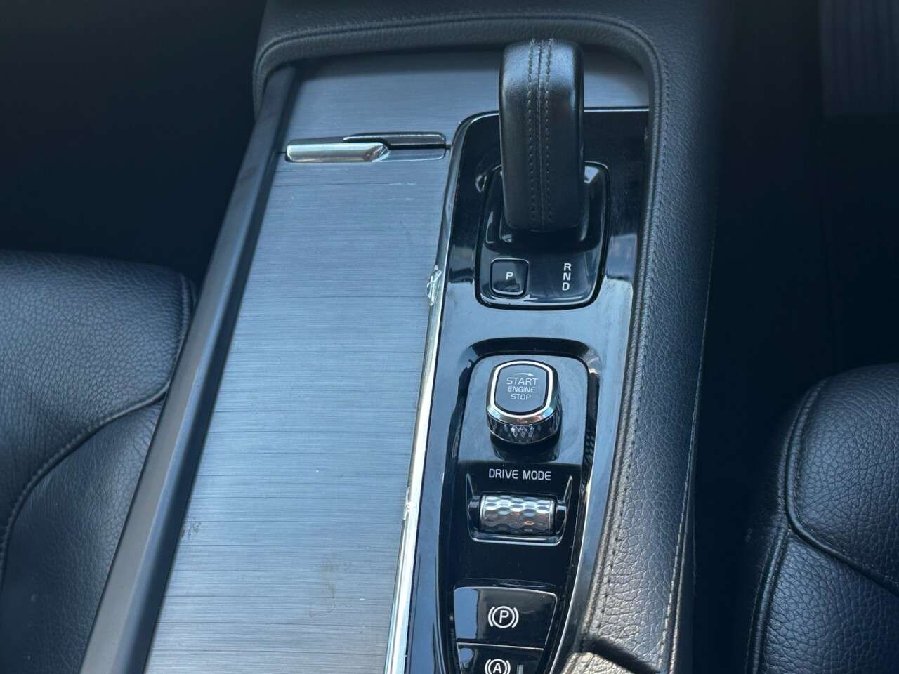 2021 VOLVO XC90 2021 VOLVO XC90