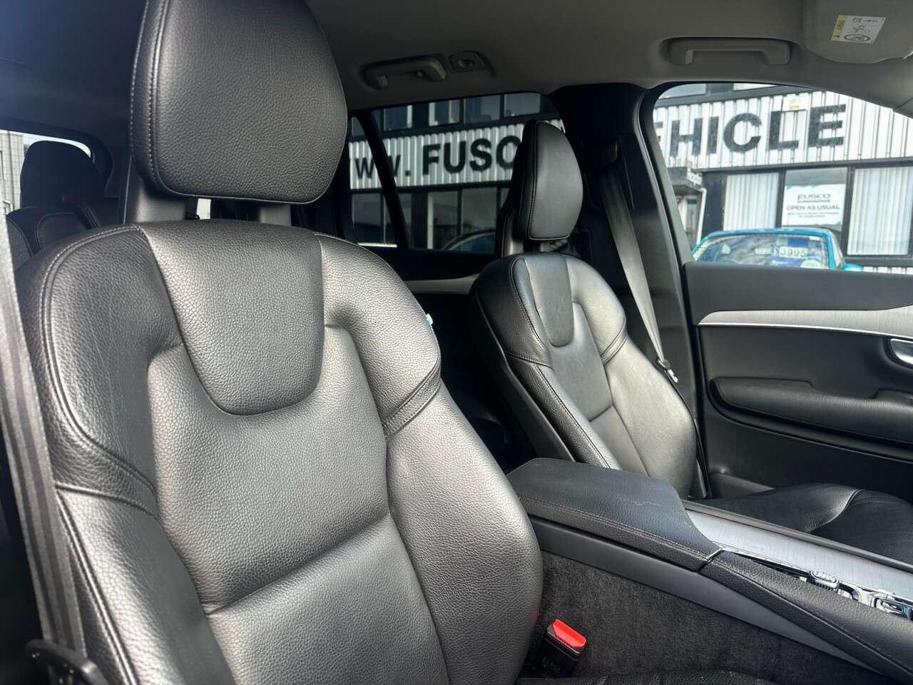 2021 VOLVO XC90 2021 VOLVO XC90