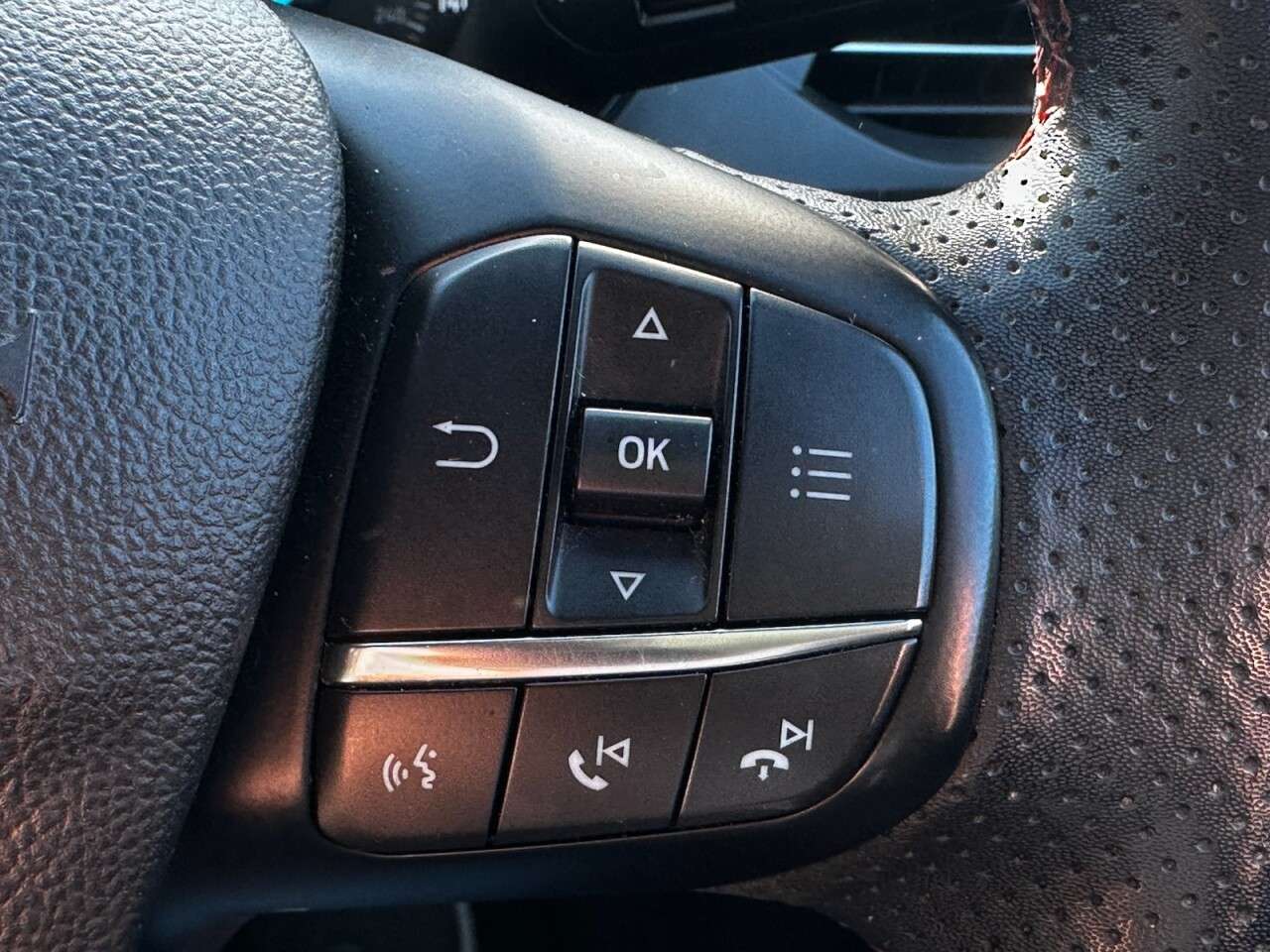 2024 FORD FOCUS 2024 FORD FOCUS