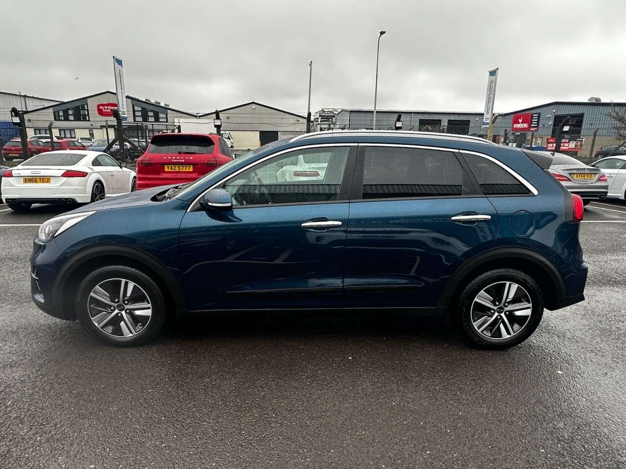 2021 KIA NIRO 2021 KIA NIRO