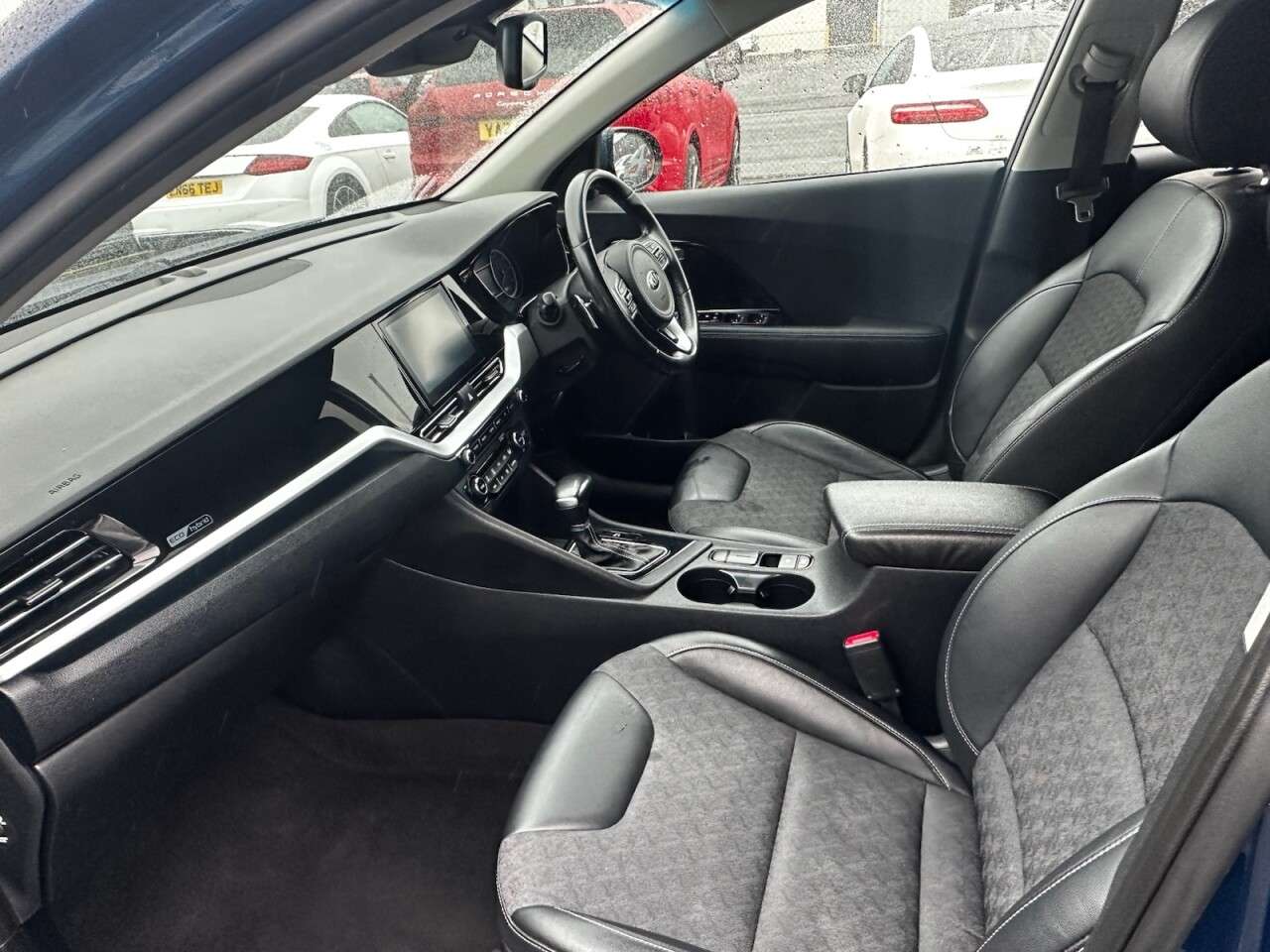 2021 KIA NIRO 2021 KIA NIRO