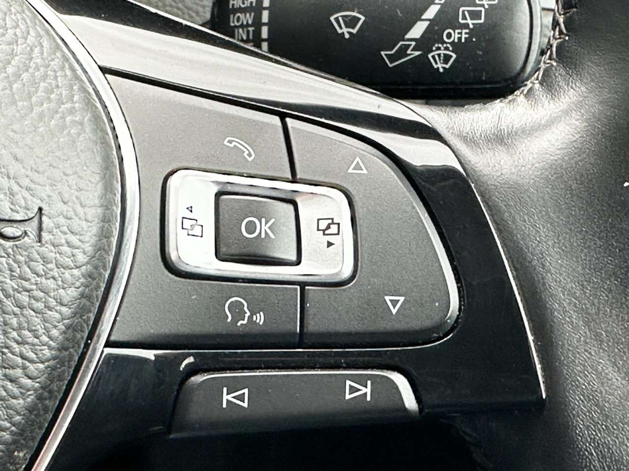 2017 VOLKSWAGEN GOLF 2017 VOLKSWAGEN GOLF