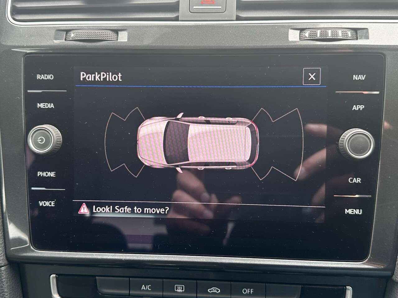2017 VOLKSWAGEN GOLF 2017 VOLKSWAGEN GOLF