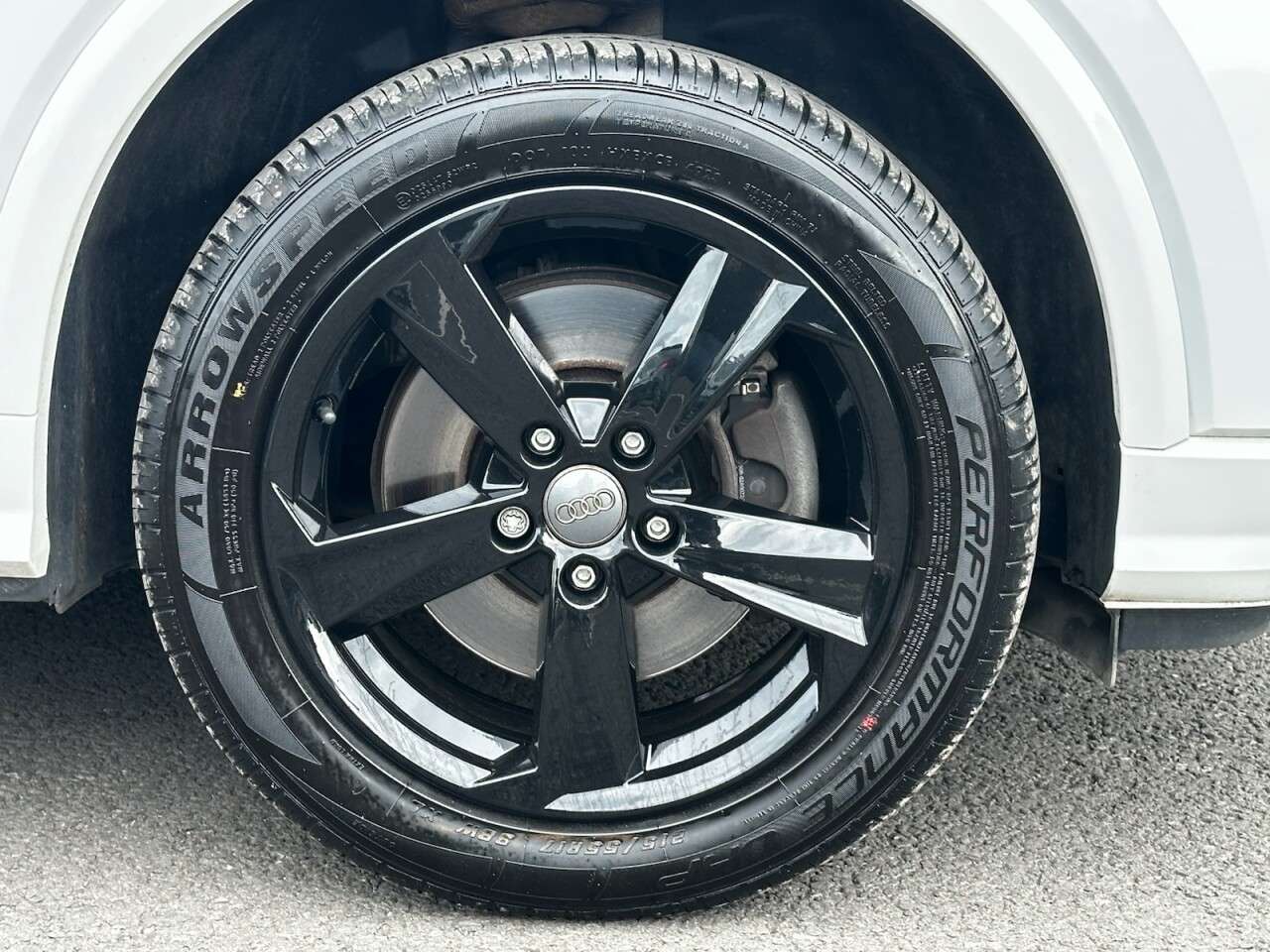 A 2018 AUDI Q2 1.0 TFSI 30 Sport SUV 5dr Petrol Manual Euro 6 (s/s) (116 ps) GOOD SERVICE A 2018 AUDI Q2 1.0 TFSI 30 Sport SUV 5dr Petrol Manual Euro 6 (s/s) (116 ps) GOOD SERVICE