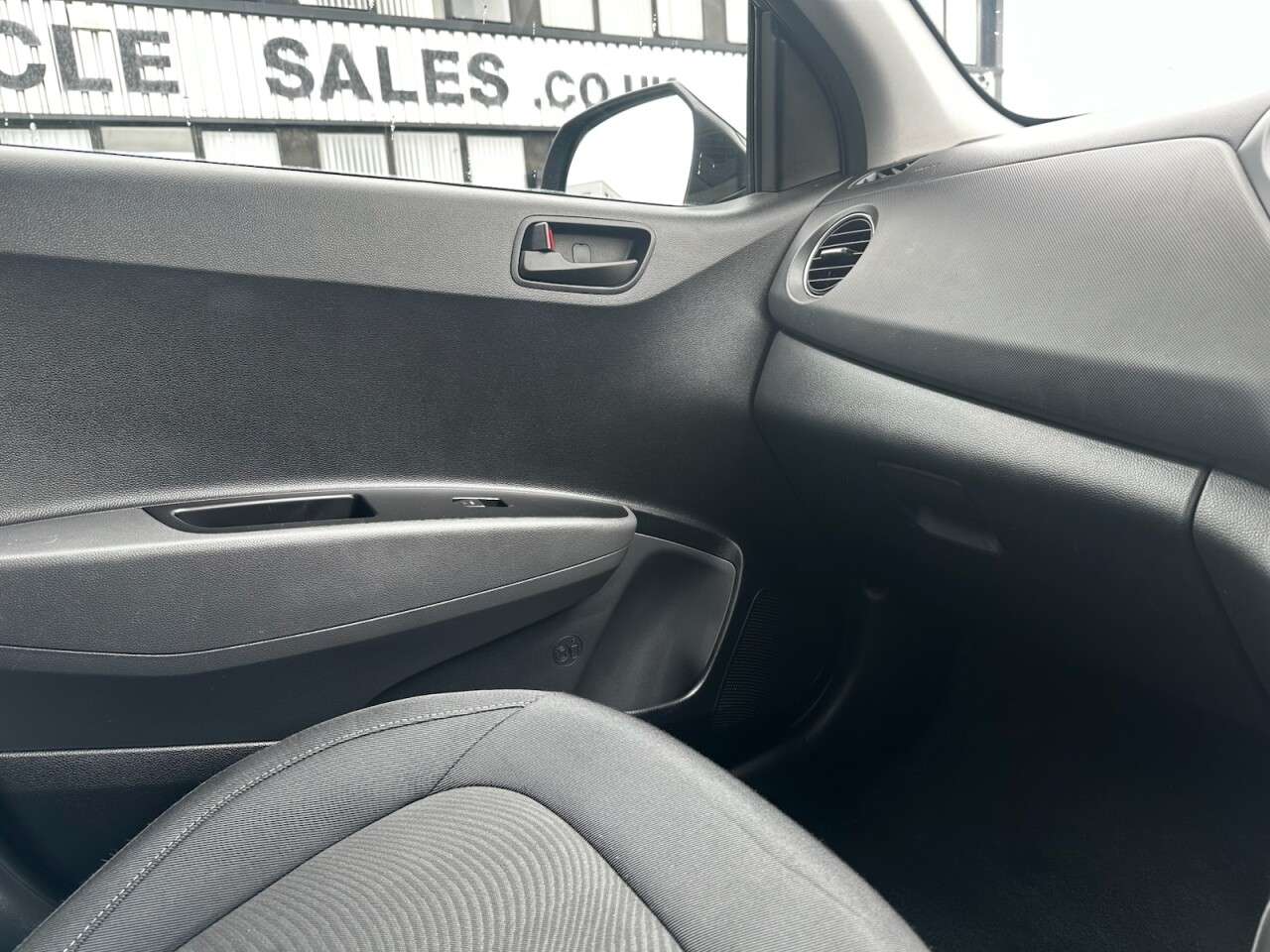 2018 HYUNDAI I10 2018 HYUNDAI I10