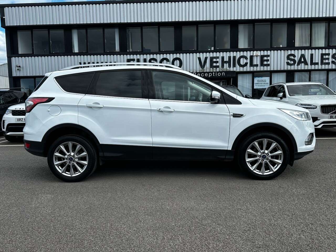 A 2019 FORD KUGA 1.5 TDCi EcoBlue Titanium Edition SUV 5dr Diesel Manual Euro 6 (s/s) (120 p A 2019 FORD KUGA 1.5 TDCi EcoBlue Titanium Edition SUV 5dr Diesel Manual Euro 6 (s/s) (120 p