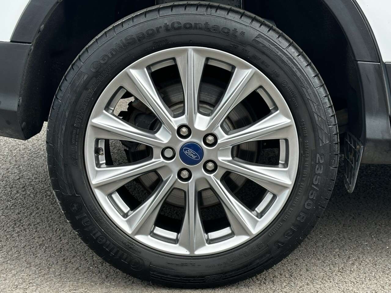 A 2019 FORD KUGA 1.5 TDCi EcoBlue Titanium Edition SUV 5dr Diesel Manual Euro 6 (s/s) (120 p A 2019 FORD KUGA 1.5 TDCi EcoBlue Titanium Edition SUV 5dr Diesel Manual Euro 6 (s/s) (120 p