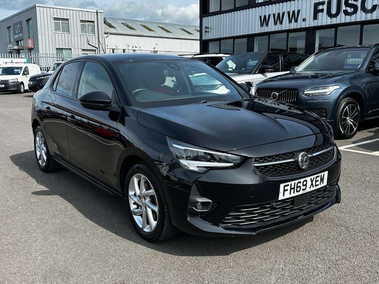A 2020 VAUXHALL CORSA 1.2 Turbo SRi Hatchback 5dr Petrol Manual Euro 6 (s/s) (100 ps) APPLE CARPL A 2020 VAUXHALL CORSA 1.2 Turbo SRi Hatchback 5dr Petrol Manual Euro 6 (s/s) (100 ps) APPLE CARPL