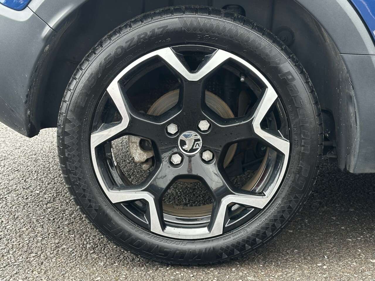 A 2021 VAUXHALL CROSSLAND 1.2 Turbo SRi Nav SUV 5dr Petrol Manual Euro 6 (s/s) (130 ps) SAT NAV, PARK A 2021 VAUXHALL CROSSLAND 1.2 Turbo SRi Nav SUV 5dr Petrol Manual Euro 6 (s/s) (130 ps) SAT NAV, PARK