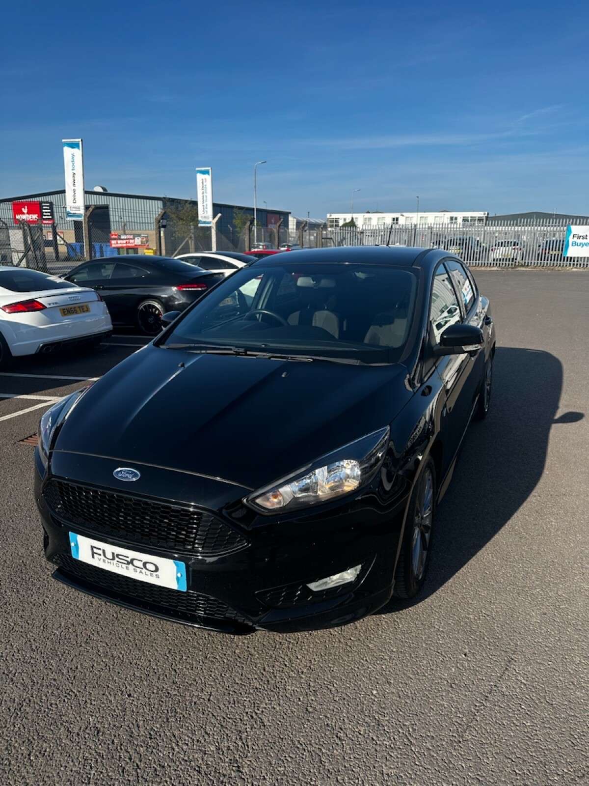 A 2018 FORD FOCUS 1.0T EcoBoost ST-Line Hatchback 5dr Petrol Manual Euro 6 (s/s) (140 ps) APP A 2018 FORD FOCUS 1.0T EcoBoost ST-Line Hatchback 5dr Petrol Manual Euro 6 (s/s) (140 ps) APP