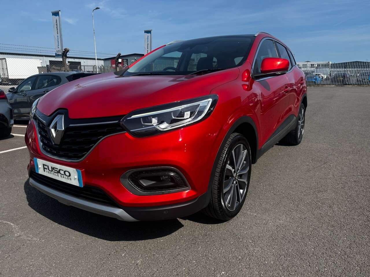 A 2019 RENAULT KADJAR 1.3 TCe S Edition SUV 5dr Petrol Manual Euro 6 (s/s) (140 ps) GOOD SERVICE A 2019 RENAULT KADJAR 1.3 TCe S Edition SUV 5dr Petrol Manual Euro 6 (s/s) (140 ps) GOOD SERVICE