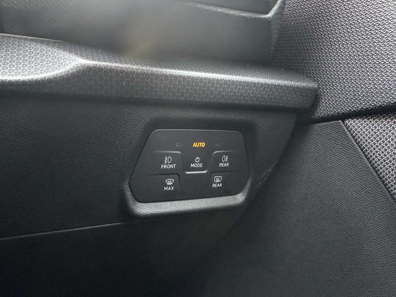 2021 SEAT LEON 2021 SEAT LEON