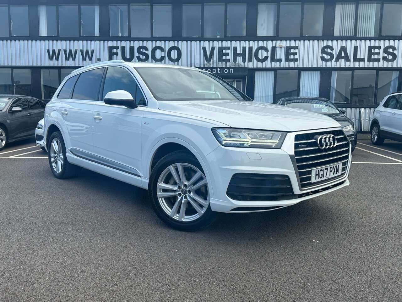 A 2017 AUDI Q7 3.0 TDI V6 S line SUV 5dr Diesel Tiptronic quattro Euro 6 (s/s) (218 ps) 7 A 2017 AUDI Q7 3.0 TDI V6 S line SUV 5dr Diesel Tiptronic quattro Euro 6 (s/s) (218 ps) 7