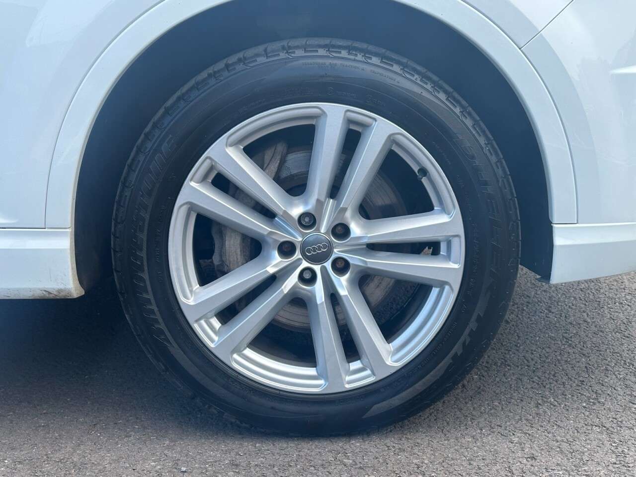 A 2017 AUDI Q7 3.0 TDI V6 S line SUV 5dr Diesel Tiptronic quattro Euro 6 (s/s) (218 ps) 7 A 2017 AUDI Q7 3.0 TDI V6 S line SUV 5dr Diesel Tiptronic quattro Euro 6 (s/s) (218 ps) 7