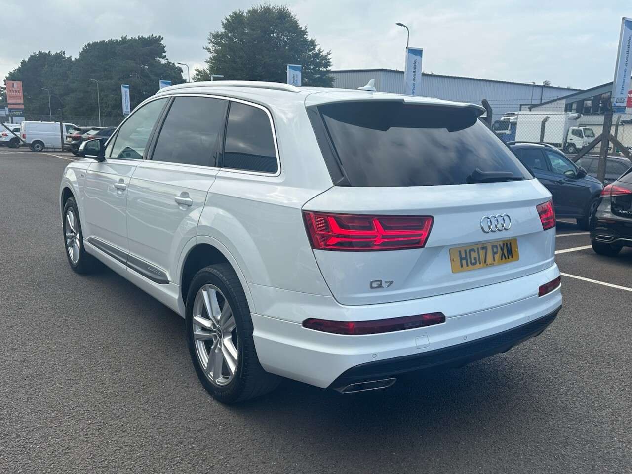 2017 AUDI Q7 2017 AUDI Q7