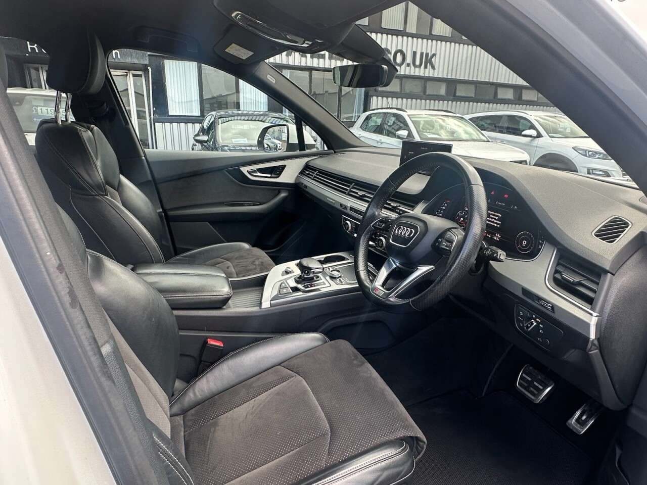 2017 AUDI Q7 2017 AUDI Q7