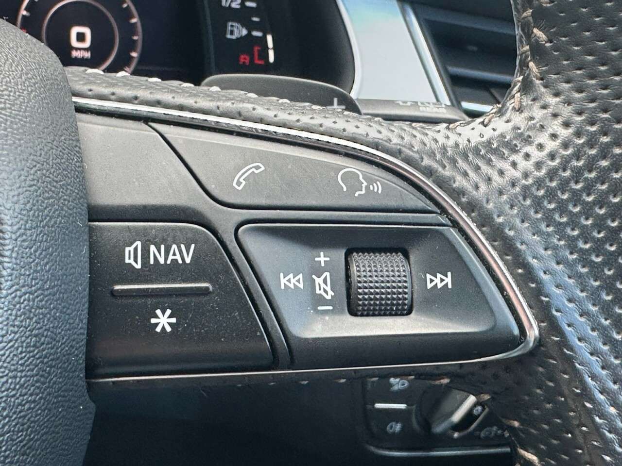 2017 AUDI Q7 2017 AUDI Q7