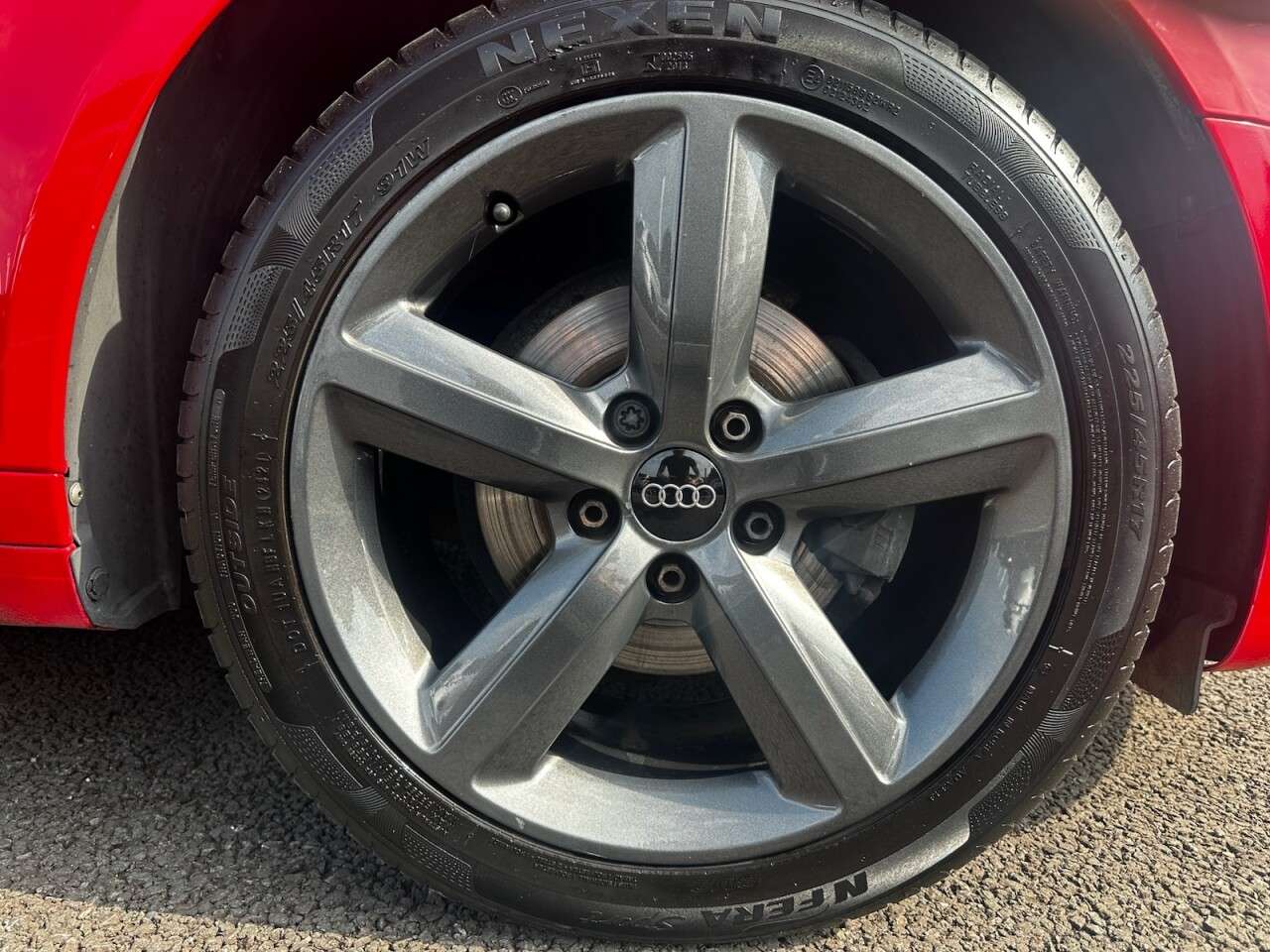 A 2010 AUDI A3 CABRIOLET 1.6 TDI Technik Convertible 2dr Diesel Manual Euro 5 (s/s) (105 ps) A 2010 AUDI A3 CABRIOLET 1.6 TDI Technik Convertible 2dr Diesel Manual Euro 5 (s/s) (105 ps)