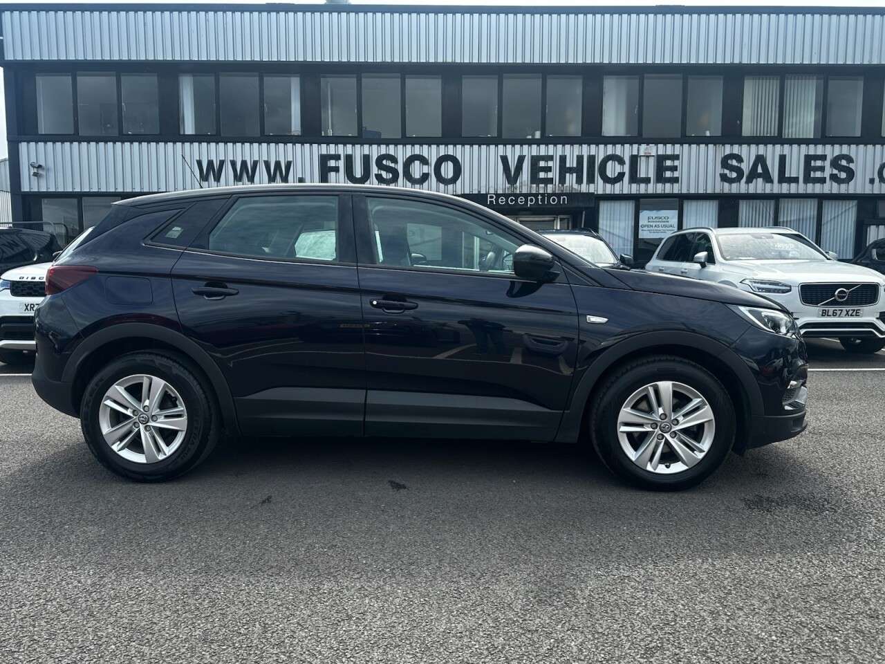 A 2019 VAUXHALL GRANDLAND X 1.2 Turbo GPF SE SUV 5dr Petrol Manual Euro 6 (s/s) (130 ps) FULL SERVICE H A 2019 VAUXHALL GRANDLAND X 1.2 Turbo GPF SE SUV 5dr Petrol Manual Euro 6 (s/s) (130 ps) FULL SERVICE H