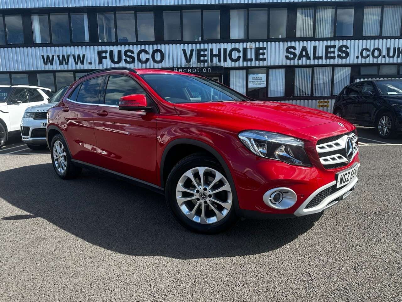 A 2019 MERCEDES-BENZ 180 1.6 GLA200 SE (Executive) SUV 5dr Petrol 7G-DCT Euro 6 (s/s) (156 ps) LEATH A 2019 MERCEDES-BENZ 180 1.6 GLA200 SE (Executive) SUV 5dr Petrol 7G-DCT Euro 6 (s/s) (156 ps) LEATH