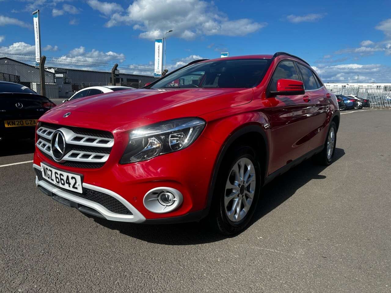 A 2019 MERCEDES-BENZ 180 1.6 GLA200 SE (Executive) SUV 5dr Petrol 7G-DCT Euro 6 (s/s) (156 ps) LEATH A 2019 MERCEDES-BENZ 180 1.6 GLA200 SE (Executive) SUV 5dr Petrol 7G-DCT Euro 6 (s/s) (156 ps) LEATH