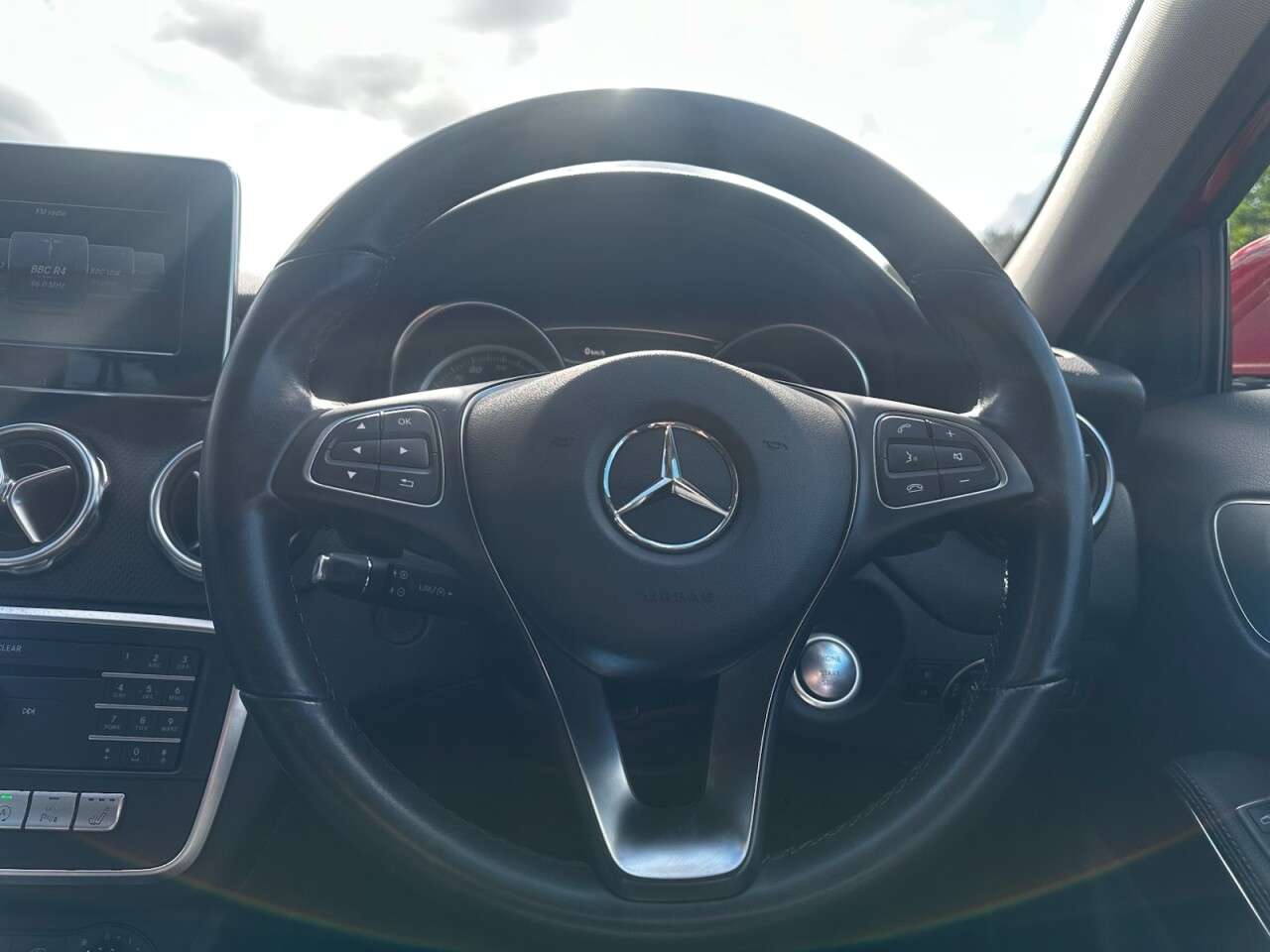 2019 MERCEDES-BENZ 180 2019 MERCEDES-BENZ 180