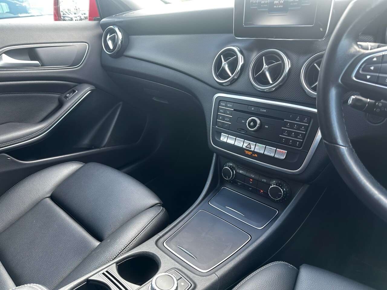 2019 MERCEDES-BENZ 180 2019 MERCEDES-BENZ 180
